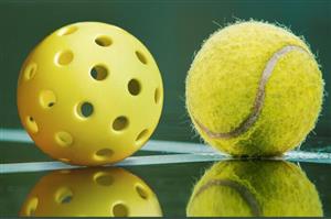 tennis & pickleballs